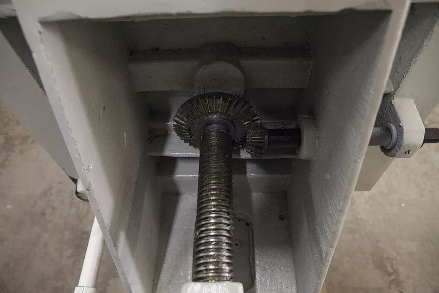 Станок сверлильный тяжелый STALEX MGB40